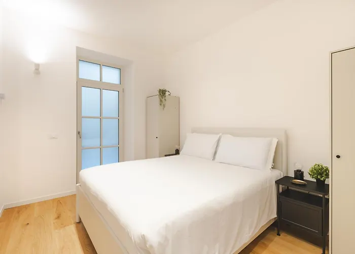 Center - Jr Terrace - Pedestrian Zone - Wi-fi - Ac